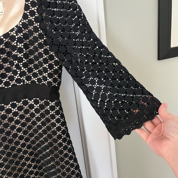 Milly of New York VINTAGE Black Crochet Dot Overlay Dress 4 Breakfast at Tiffany - Picture 4 of 16